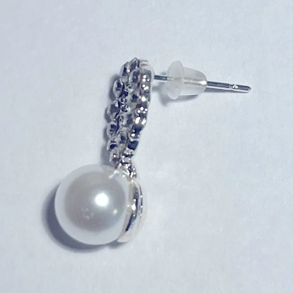 N/A sparkly faux